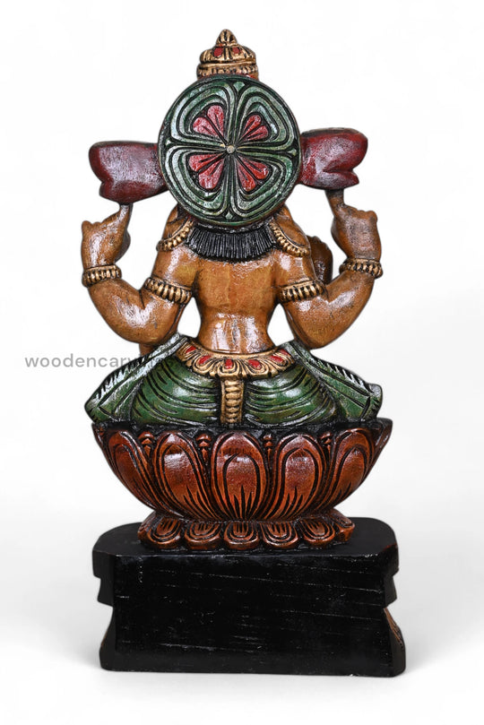 Shri Maha Lakshmi Sitting on Lotus Sculpture WC3989 (5)