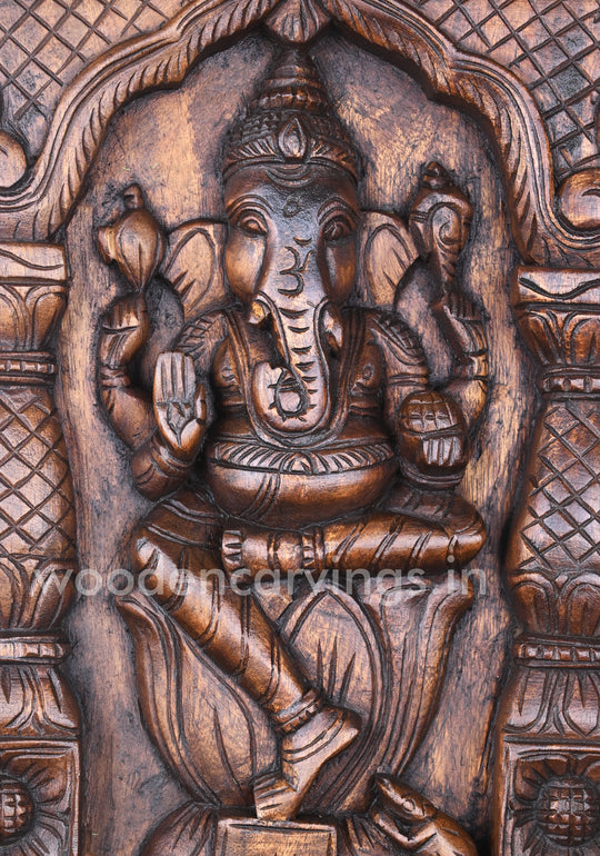 Traditional Ganesha Decorative Gopuram & Pillar Design Kavadi Wall Mount 24"