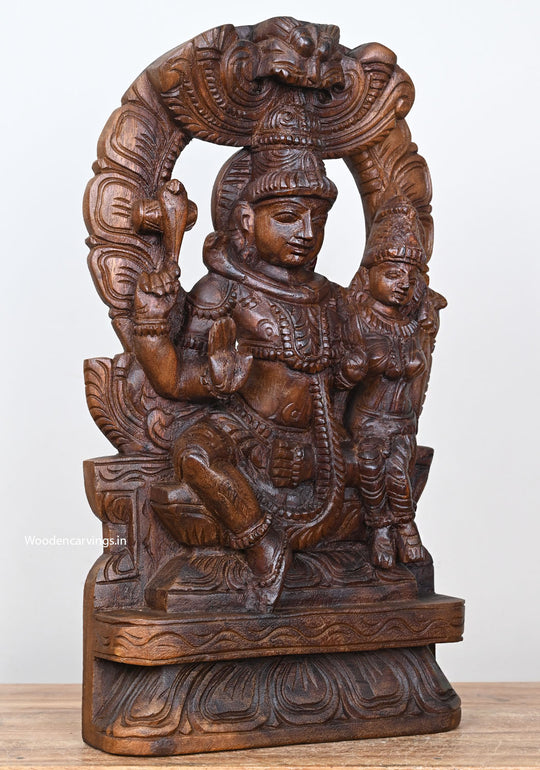 Beautiful Light Weight Blessing Lord Mahadev With Goddess Parvathi Kirthimukh Arch Design Handcrafted Sculpture 18"