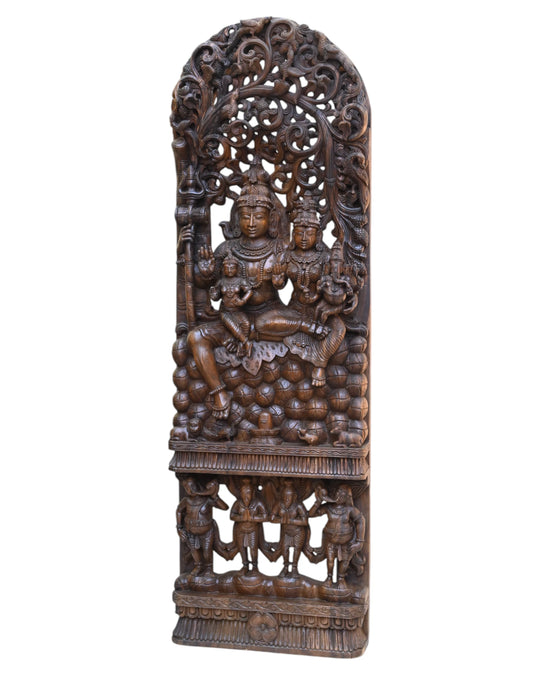 Lord Shiva seated with his divine family 72"