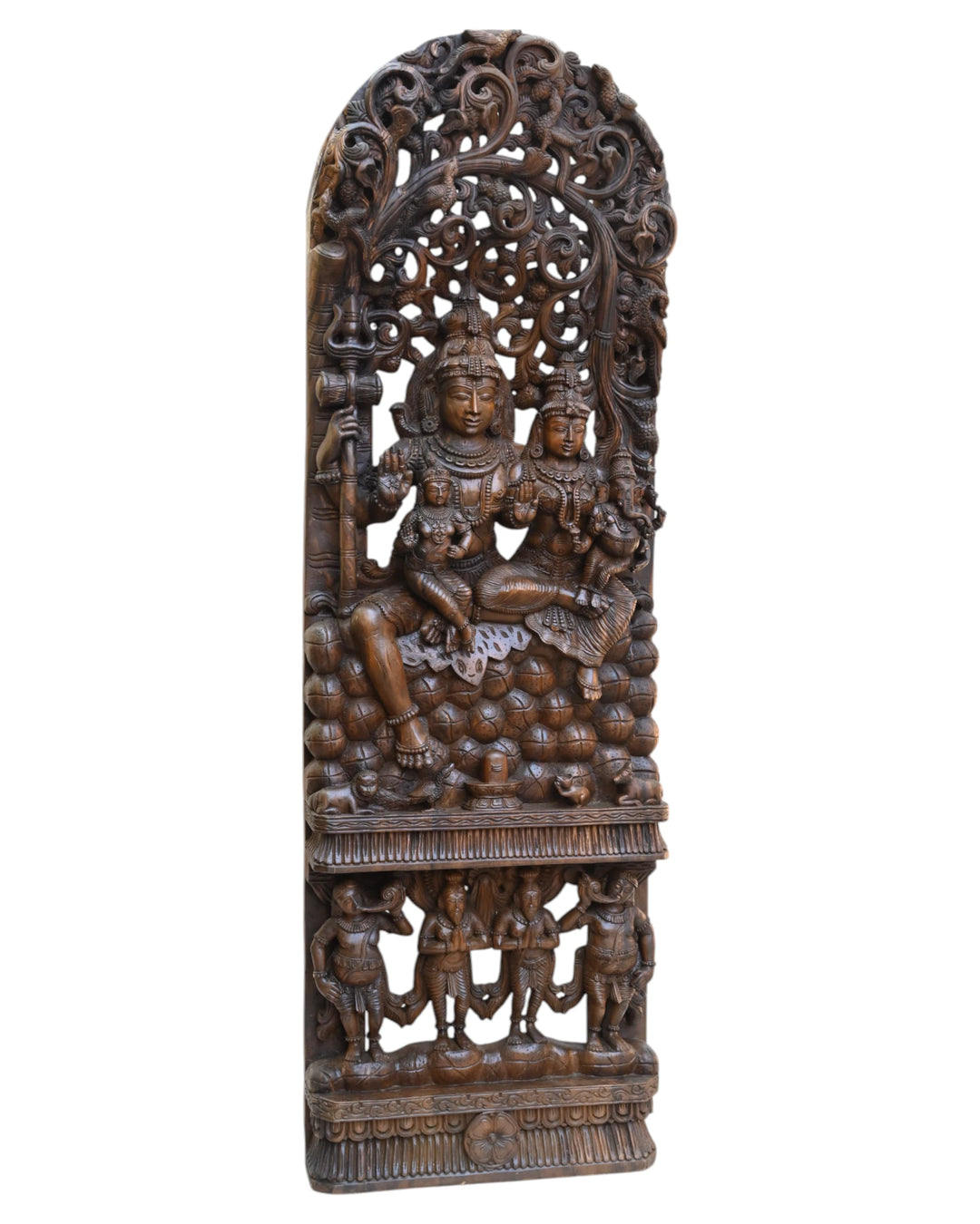 Lord Shiva seated with his divine family 72"